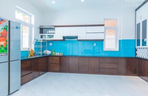 Vung Tau Villa | Palm Villa 43 Sea View in VungTau 6Bed, Bida, Pool, Karaoke