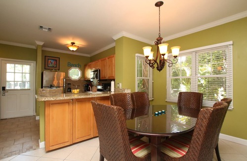 Marathon House | Palm Villa - Sleeps 6, Boat Slip Available