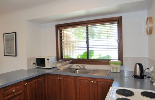 Inverloch House | Palm Waters 4 - Wi-Fi & Linen Included