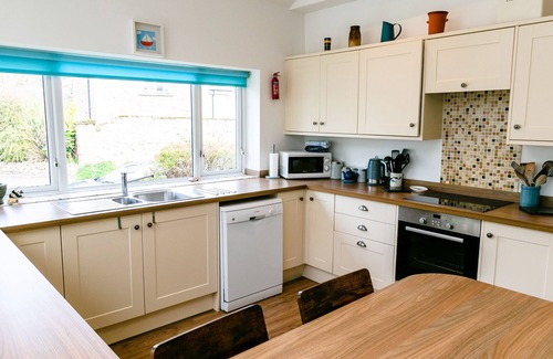 Beadnell Cottage | PALMERS REST, pet friendly, country holiday cottage in Beadnell