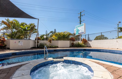 Southport Apartment | Palmerston Tower on Southport Broadwater