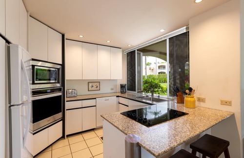 Wailea Condo | Palms at Wailea 901 - Luxuriously Decorated Spacious Unit w/Large Private Lanai