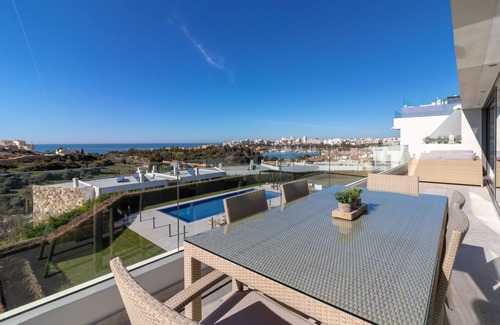 Ferragudo Apartment | Palms nº 4 - Luxury state of the art, spacious penthouse apartment, with fantast