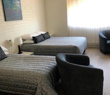 Davenport Hotel | Pampas Motel Port Augusta