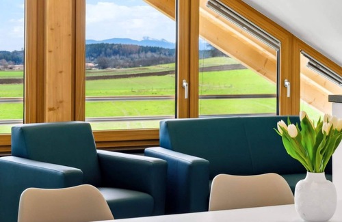 Nußdorf Apartment | Panorama apartment, up to 4 persons with mountain view