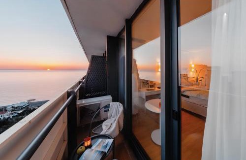 New Boulevard Apartment | Panorama Batumi & Beach Resort