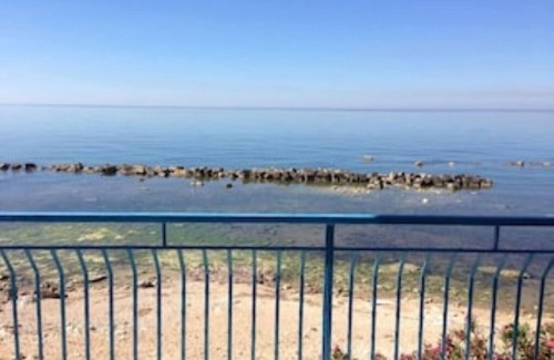 Porto Palo Apartment | Panoramic apartment by the sea