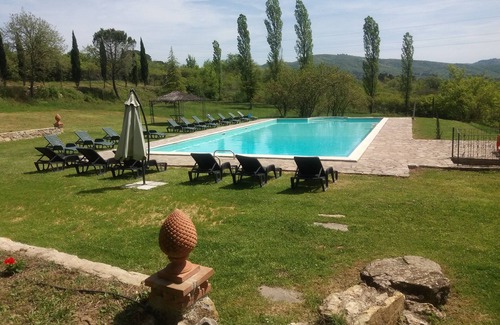 Bucine Villa | Panoramic charming villa, wi-fi, cooking lesson, weddings