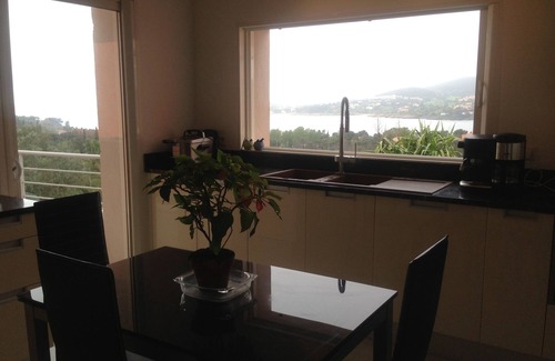 Saint-Raphael Villa | Panoramic ocean view at the foot of the Esterel Massif