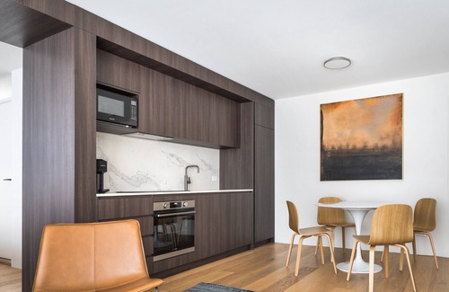 North Sydney Apartment | Panoramic Sydney Harbour Views from Luxury 1-Bedroom Apartment with Balcony