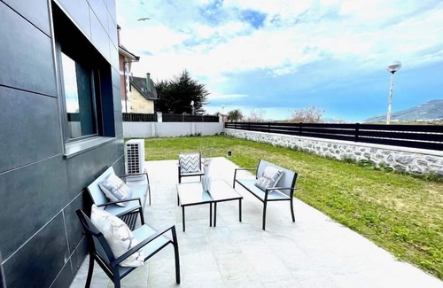 Laredo House | Panoramic view of the sea, located directly on the beach
