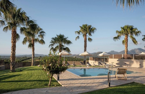 Geropotamos Villa | Panoramic Views, heated pool & barbecue!
