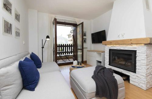 Panticosa Apartment | PanticAsa Azul by BeValle