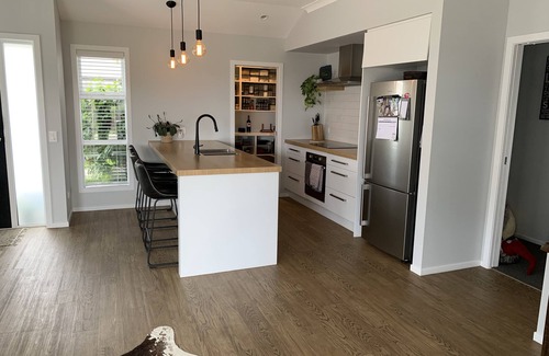 Papamoa Beach House | Papamoa. Close to everything.