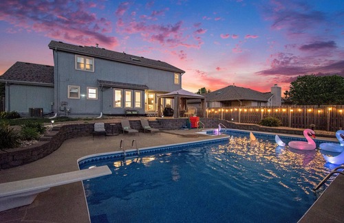 Papillion House | Papillion Heated Saltwater Pool House