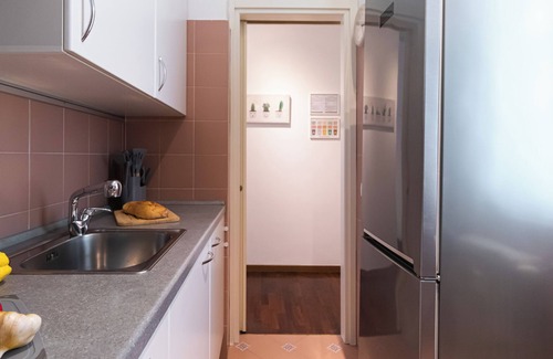 San Vittore Apartment | Papiniano 38 - One Bedroom Apartment, Sleeps 3