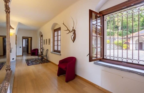 Castelletto Sopra Ticino Villa | PARADISE LODGE