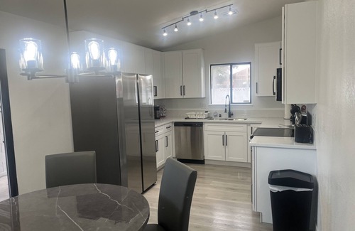 Summerlin House | Paradise 3-bedroom, 2bath w/pool