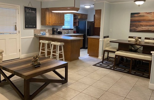 Long Beach House | Paradise at Maiden Voyage:Ultimate Beach Getaway with Pet-Friendly Bliss!