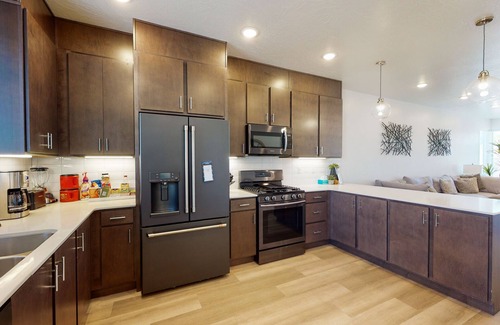 St. George House | Paradise At The Lofts #40