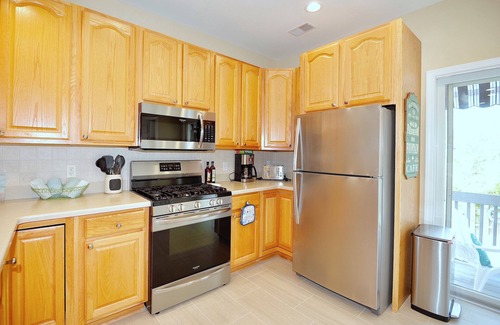 Ortley Beach House | PARADISE FOUND IN THE HEART OF LAVALLETTE ONE BLOCK FROM BEACH
