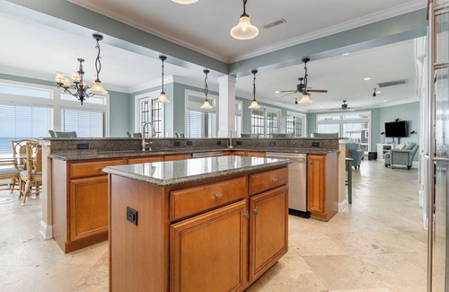 Long Bay Estates House | Paradise Found: Oceanfront Luxury w/Pool