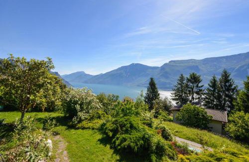 Tremosine Apartment | Paradise Garden & View