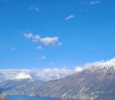 Tremosine Apartment | Paradise Garden & View