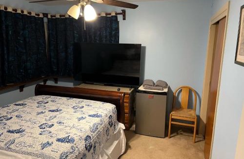 Northwest Pensacola Bed & Breakfast | Paradise Home Away From Home