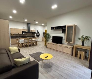 Luco dei Marsi House | Paradise House