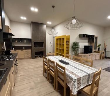 Luco dei Marsi House | Paradise House