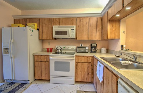 Kings Lake Condo | Paradise on the Lake: Kings Lakes of Naples, Florida