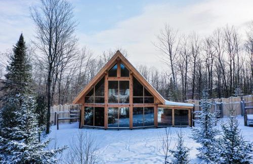 Notre-Dame-de-Bonsecours Resort | Parc Omega