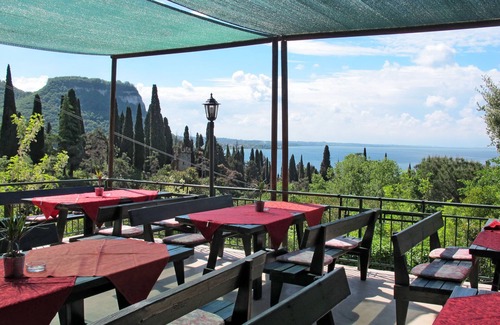 Corno Apartment | Parco del Garda by Interhome