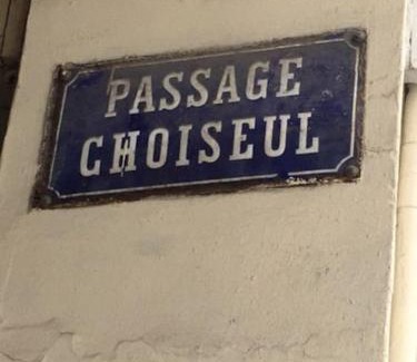 Gaillon Apartment | Paris, Opéra 4.So parisian Apartment