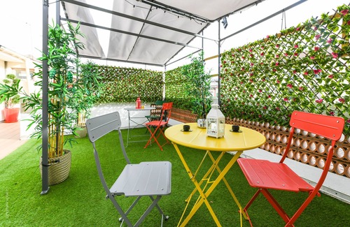 Pantin Apartment | Paris-zénith- Bienvenue-terrasse-netflix