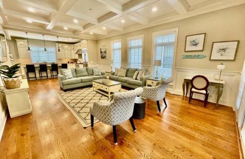 The Pines House | Park avenue 48