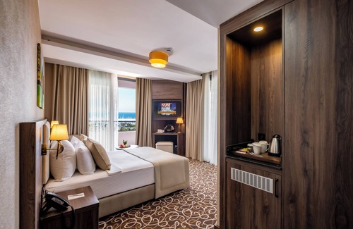 Yenisehir Hotel | Park Dedeman Mersin Marina