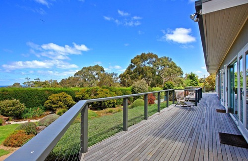 Shoreham House | Park Glen Tennis with a view