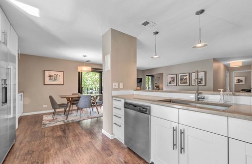 Washington Park West House | Park view! Designer apartment for 30 days + rental