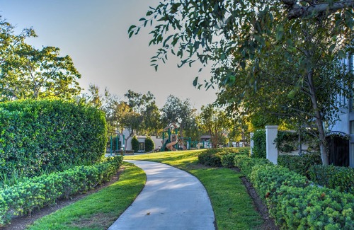 University Park House | Parkside Irvine House - Near Newport and Laguna Beaches: 1-story