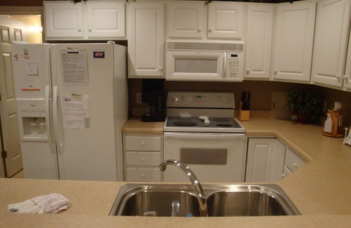 Osage Beach Condo | Parkview Bay 3 bedroom, 1st floor, Overlooks Pool, Lakefront, FREE WIFI