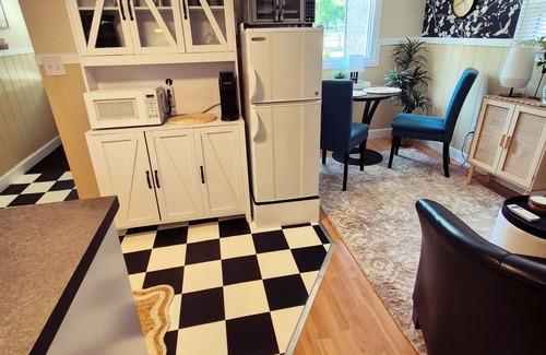 Leamington Cottage | Parkview Boho Cottage 3 - Maple Meadows