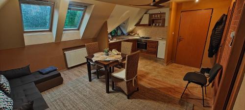 Nove Zamky Apartment | Parrot district apartments