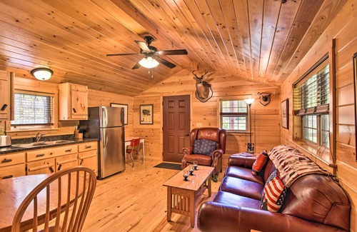 St George Cottage | Parsons Cabin w/Fire Pit & River Access!
