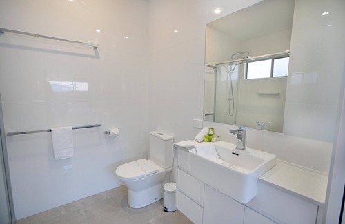 Urangan Ski Chalet | Partial ocean views, perfect for relaxing with a book or a glass of wine!