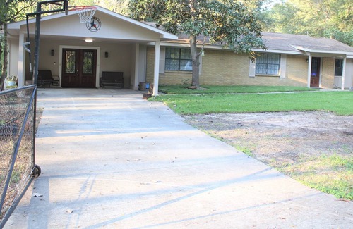 Conroe Apartment | Party Hall, Event hall, Venu hall, camping space