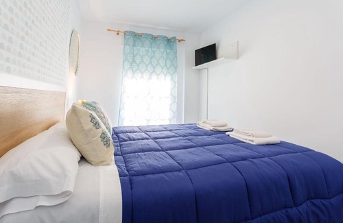 Old Town Apartment | PASACALLES Home by Cadiz4Rentals