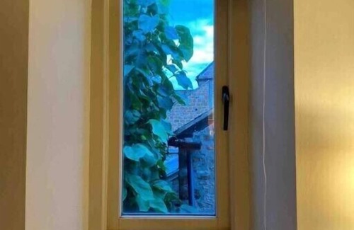 Steeple Aston House | Pass the Keys | Boho Chic Cottage & Wild Garden nr Soho Farmhouse