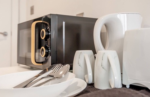 Burnley Apartment | Pass the Keys | Burnley Central Hub Couples Choice